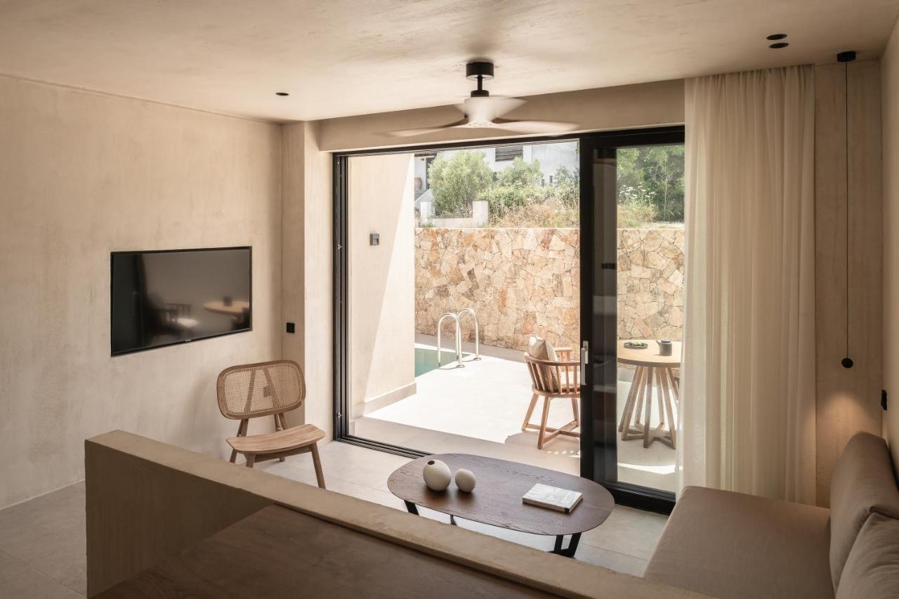 Seven Rocks Aparthotel Paliouri Exterior photo